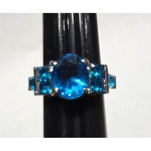 New Blue Gemstones SilverTone Ring Plus Size 9 Oval Square Cut 7 Stone BLEM Insd
